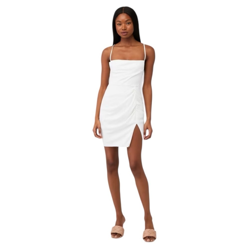 NWT Amanda Uprichard White don't dress